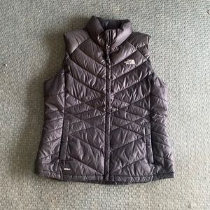North face puffy vest